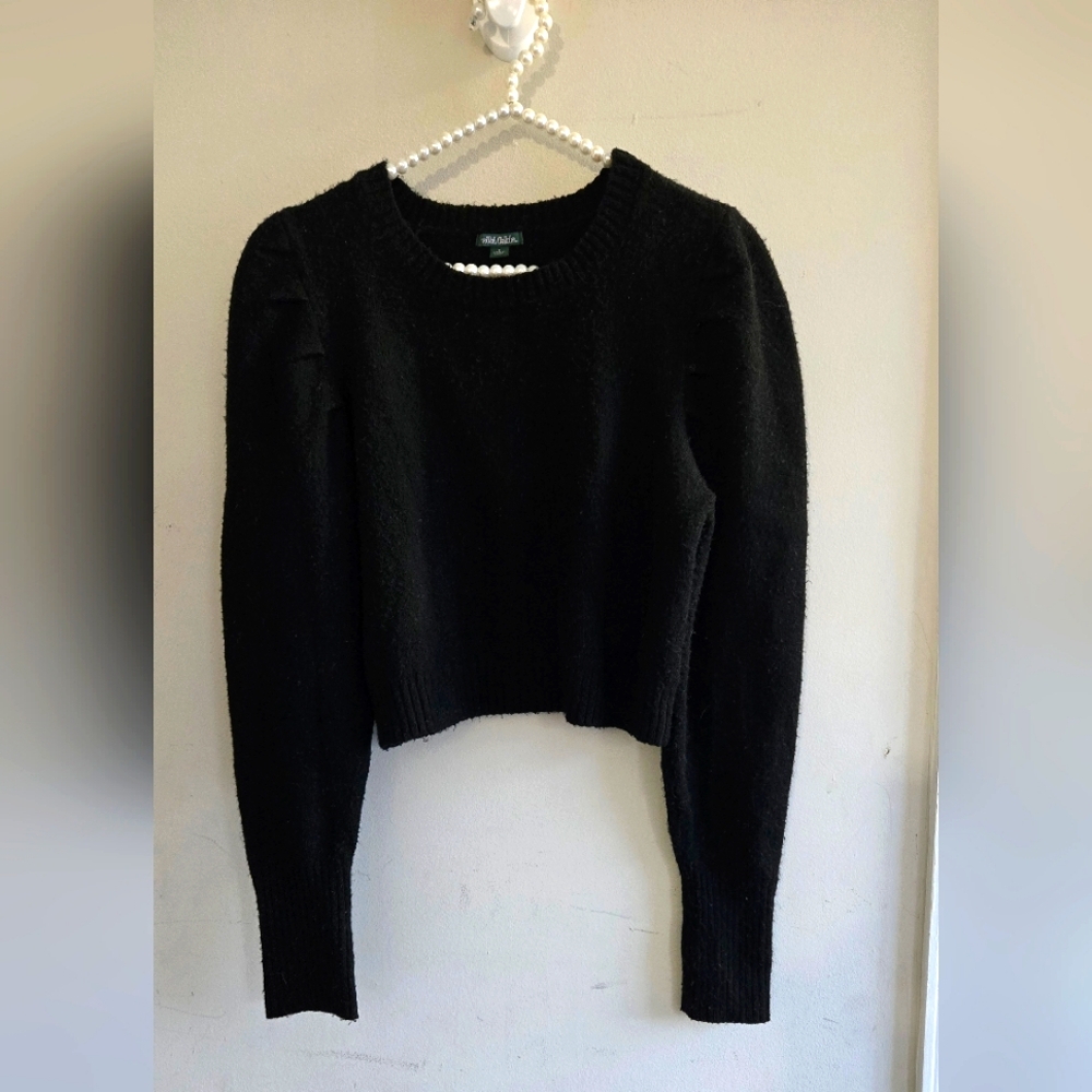 3/20 Bundle Offer Wild Fable Cropped Sweater Size Small Puff Shoulder